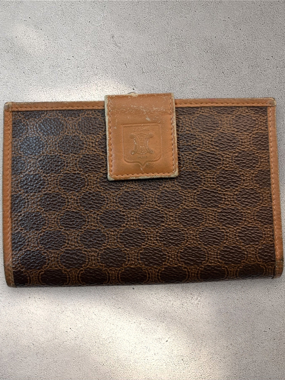 Vintage Celine Macadam Triomphe Kiss Lock Bifold Wallet Brown Tan Leather